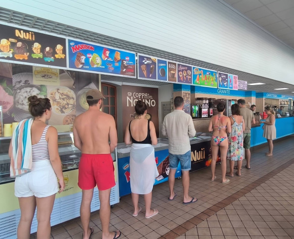 Food Area